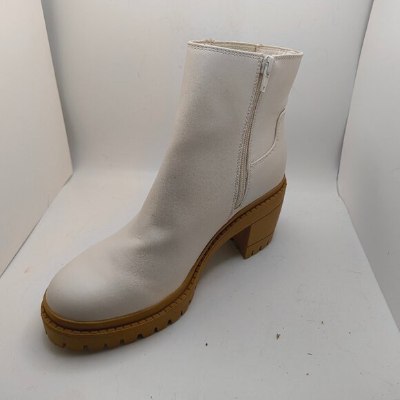 Brooklyn Ivory Boots, size 8 - Picture 6 of 6